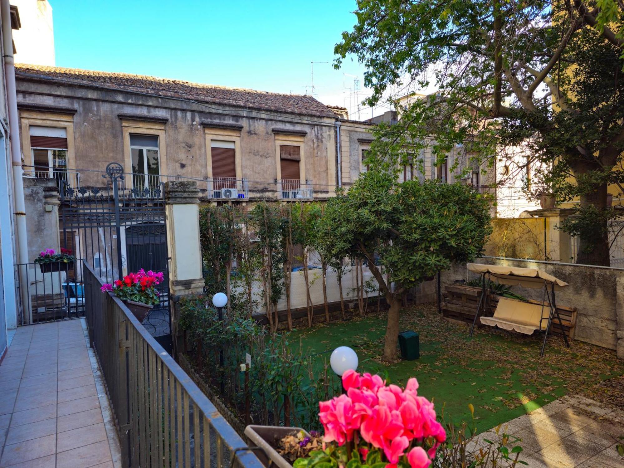 Giardino Siciliano B&B Catania Ngoại thất bức ảnh